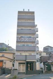 神奈川県横浜市神奈川区松本町３ 7階建 築10年2ヶ月