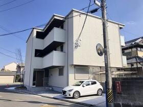 エスティ学南町