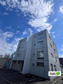 北海道札幌市西区西町北８ 4階建 築18年7ヶ月