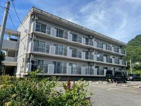 鳥取県西伯郡伯耆町溝口 賃貸マンション