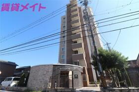 レインボー平田