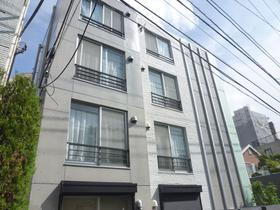 東京都港区白金３ 4階建 築19年4ヶ月