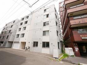 北海道札幌市中央区南十四条西１ 5階建 築6年8ヶ月