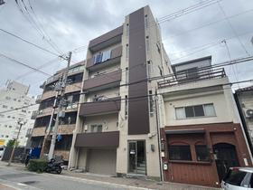 マンション諏訪山 4階建