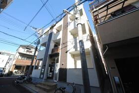 大阪府大阪市東淀川区豊新４ 3階建