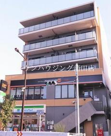 東京都品川区西大井１ 6階建 築4年4ヶ月
