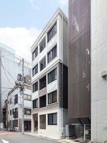 東京都中央区新川２ 地上5階地下1階建 築3年9ヶ月