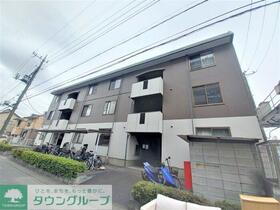 埼玉県春日部市大沼３ 築32年7ヶ月 3階建