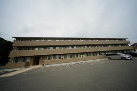 山口県下関市彦島田の首町２ 築10年5ヶ月 3階建