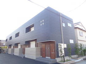 滋賀県彦根市小泉町 2階建 築3年10ヶ月