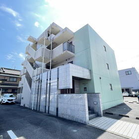 愛知県西尾市寄住町洲田 4階建 築18年10ヶ月