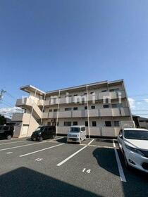 熊本県熊本市東区山ノ神２ 3階建