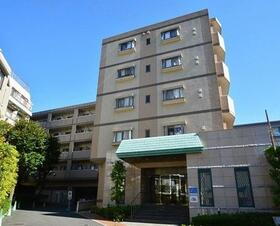 グランハイツ東新宿