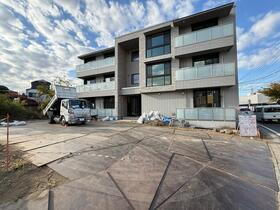 神奈川県茅ヶ崎市小桜町 賃貸マンション