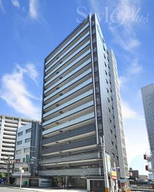 愛知県名古屋市東区泉１ 15階建 築8年5ヶ月