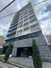 大阪府大阪市北区中津３ 12階建