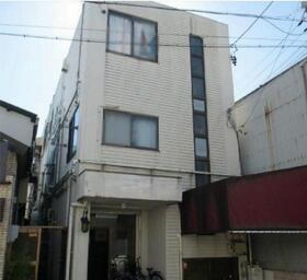 愛知県名古屋市昭和区白金１ 3階建 築23年4ヶ月