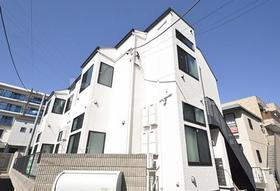 東京都葛飾区西亀有２ 2階建 築8年6ヶ月