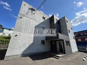 北海道札幌市南区澄川六条５ 3階建 築11年4ヶ月