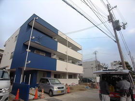 兵庫県神戸市兵庫区兵庫町２ 3階建 築8年5ヶ月