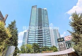コンフォリア新宿イーストサイドタワー 地上32階地下1階建