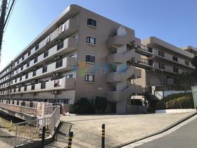 神奈川県横浜市鶴見区下末吉６ 5階建 築32年3ヶ月