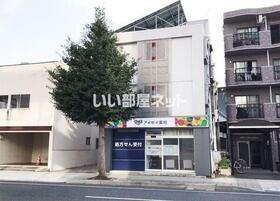 メゾン・ド・ラ・ナヴェット中央通