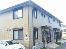 大阪府豊中市春日町２ 3階建
