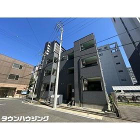愛知県名古屋市中区新栄１ 3階建 築5年7ヶ月