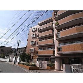 福岡県福岡市博多区麦野６ 6階建 築35年9ヶ月
