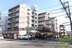 兵庫県神戸市東灘区御影石町２ 6階建 築36年11ヶ月