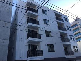 北海道札幌市中央区南十四条西６ 5階建 築7年4ヶ月
