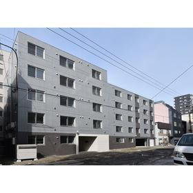 北海道札幌市中央区南五条西９ 5階建 築6年4ヶ月