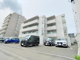 北海道札幌市豊平区平岸三条１０ 4階建 築5年8ヶ月