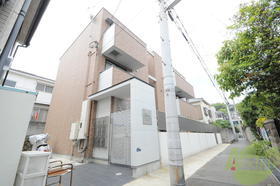 兵庫県神戸市須磨区須磨浦通５ 3階建 築10年8ヶ月