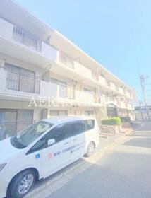 メゾン　カメリア