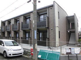 神奈川県横浜市泉区中田南４ 2階建