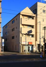 愛媛県松山市本町４ 4階建 築28年3ヶ月