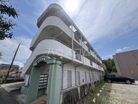 ジュネス青山 3階建