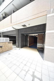 兵庫県神戸市中央区海岸通４ 15階建 築4年4ヶ月