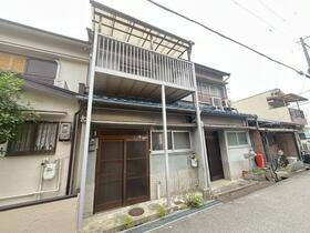 兵庫県尼崎市次屋２ 2階建 築82年4ヶ月