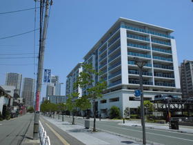 福岡県福岡市東区千早４ 10階建