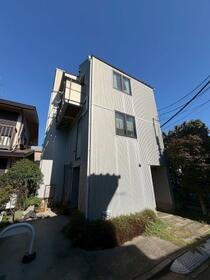 東京都世田谷区代田３ 築21年12ヶ月 3階建