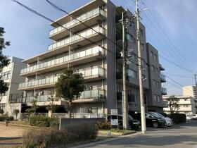 宮西パレス・壱号館 6階建