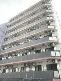 神奈川県横浜市中区相生町２ 10階建 築18年10ヶ月
