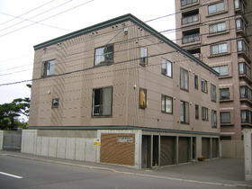 北海道札幌市西区二十四軒三条３ 2階建 築27年9ヶ月