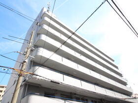 中津スカイビル 7階建