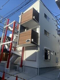 東京都町田市原町田１ 3階建