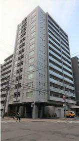 北海道札幌市中央区北二条東１ 14階建 築6年8ヶ月