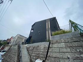 神奈川県川崎市宮前区土橋７ 2階建 築3年1ヶ月